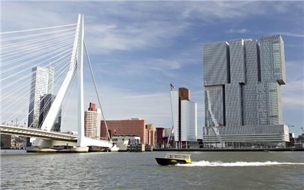 RTV Rijnmond start talkshow met 25 camera’s op 136 meter hoogte