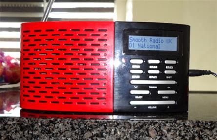 VK: Smooth Radio staakt uitzendingen via landelijke DAB-net