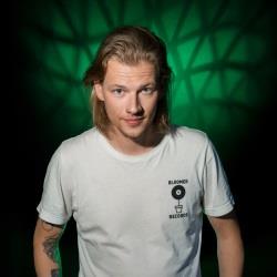 Sander Hoogendoorn verlengt contract met BnnVara en 3FM